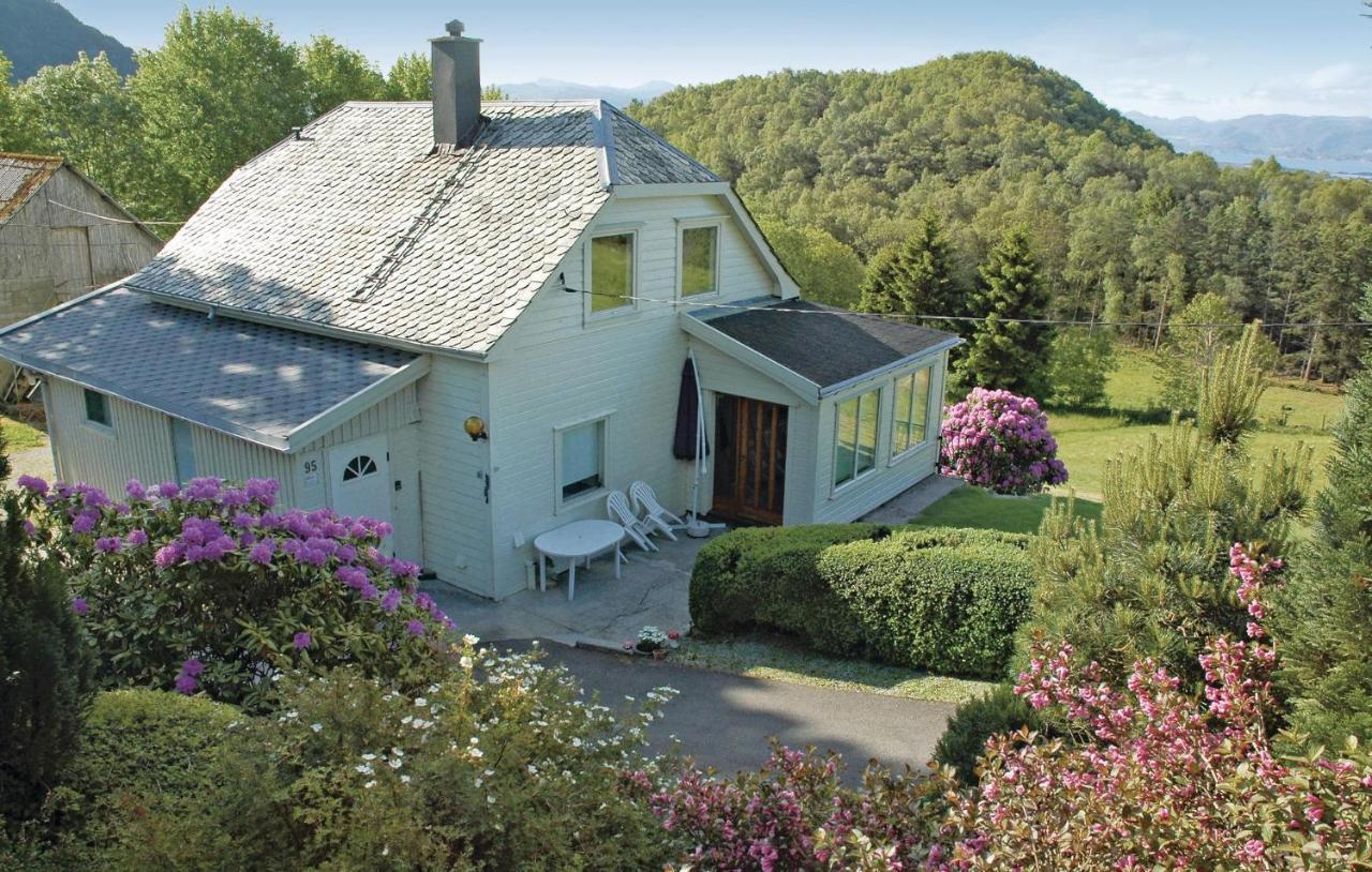 Stunning Home In Tau With House A Mountain View Bagian luar foto